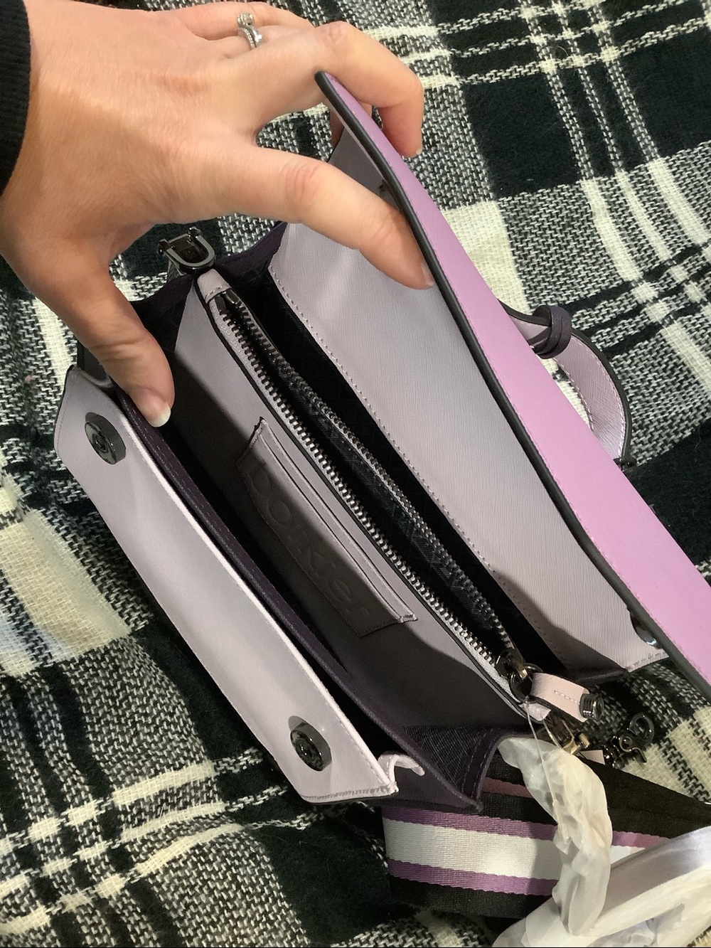 Botkier cobble hill crossbody bag in purple NWT! - Picture 7 of 12
